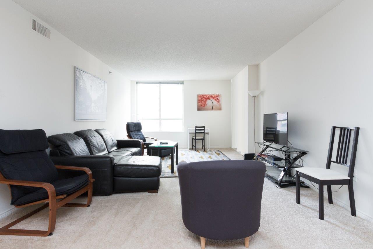 Luxury 2 bedroom by metro